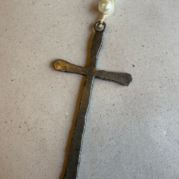 Handcrafted Faux Pearl Rosary Cross Necklace - Picture 8 of 10